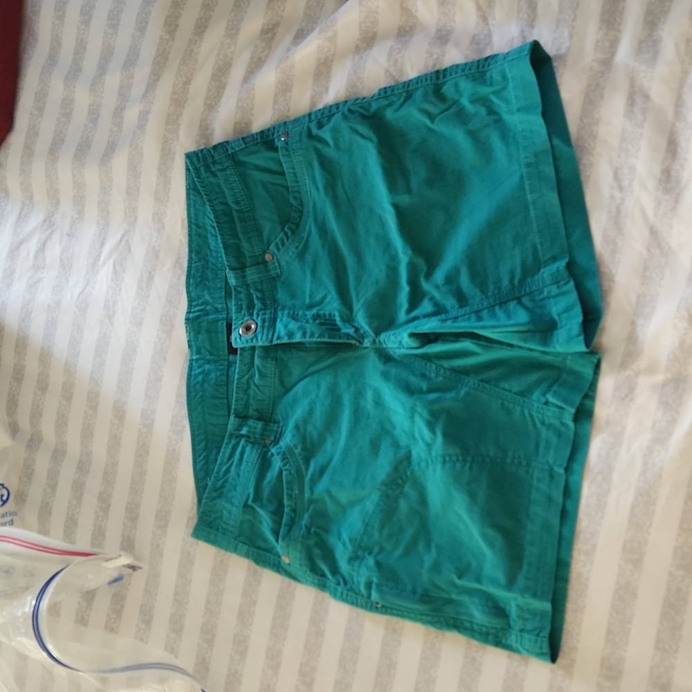 Kuhl Splash 5.5 Performance Shorts Everglade Teal Turquoise Size 8 Eight Women’s